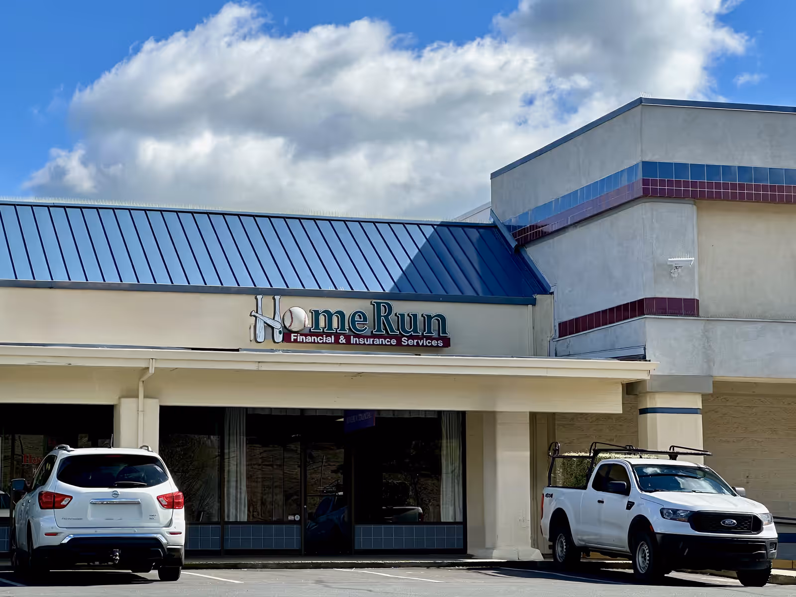 The storefront of HomeRun Financial and Insurance Services